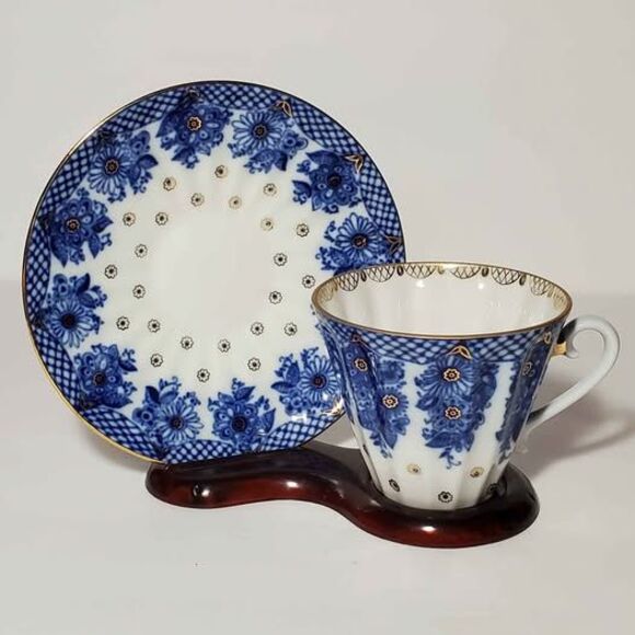 Lomonosov Teacup and Saucer Blue Russia - Picture 1 of 8